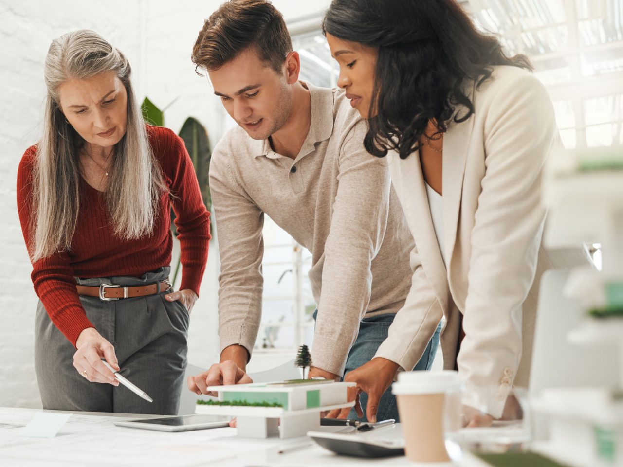 https://wellbeinggroup.de/wp-content/uploads/2025/02/AdobeStock_1102106672-1280x960.jpg
